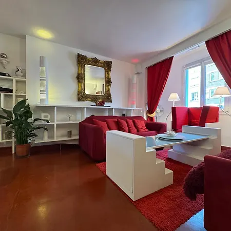 Red Flat Apartament