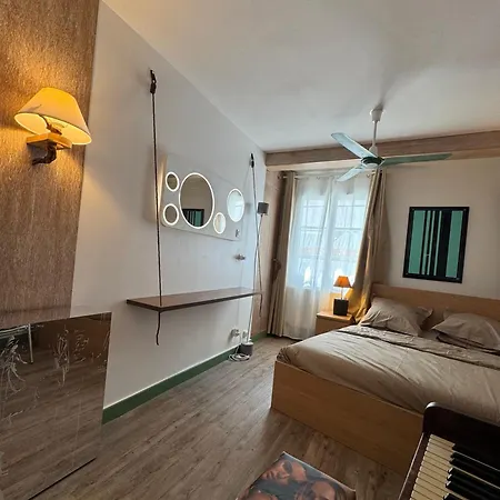 Red Flat Apartament