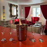 Red Flat Apartment Paris