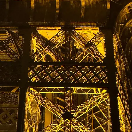 Red Flat Paris
